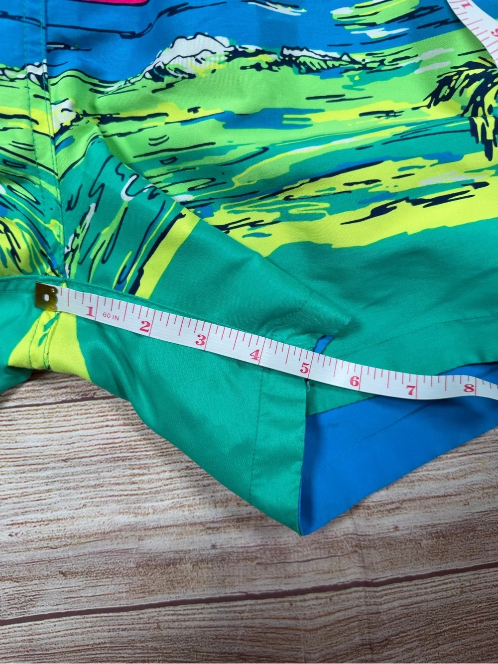 chubbies Multicolor Tropical Sunset Swim Board Shorts